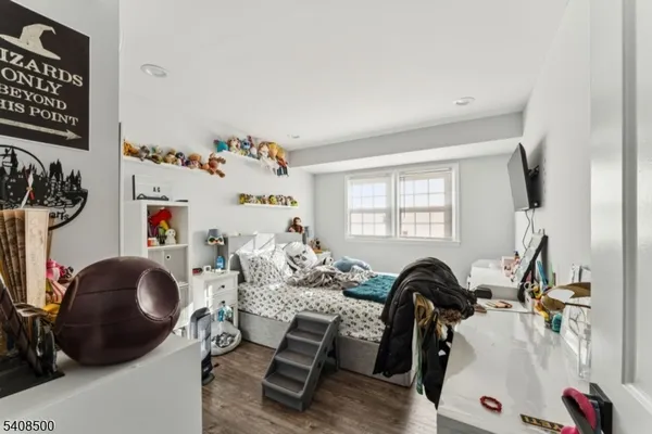 $745,000 | 76 Elmwood Terrace, Linden, NJ 07036