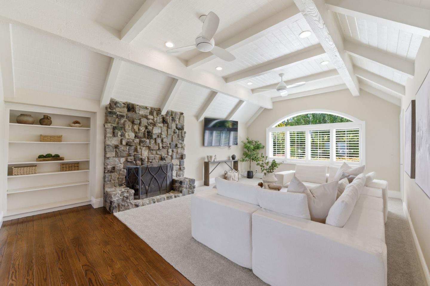 16371 Aztec Ridge Drive Los Gatos, CA 95030 - Photo 13 of 76
