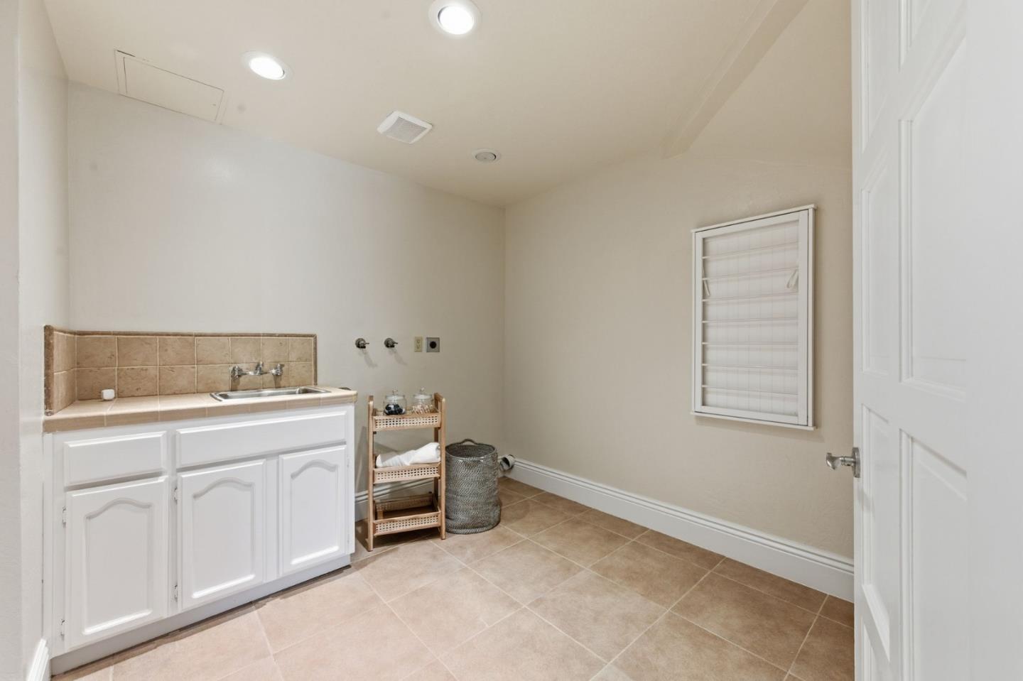 16371 Aztec Ridge Drive Los Gatos, CA 95030 - Photo 46 of 76