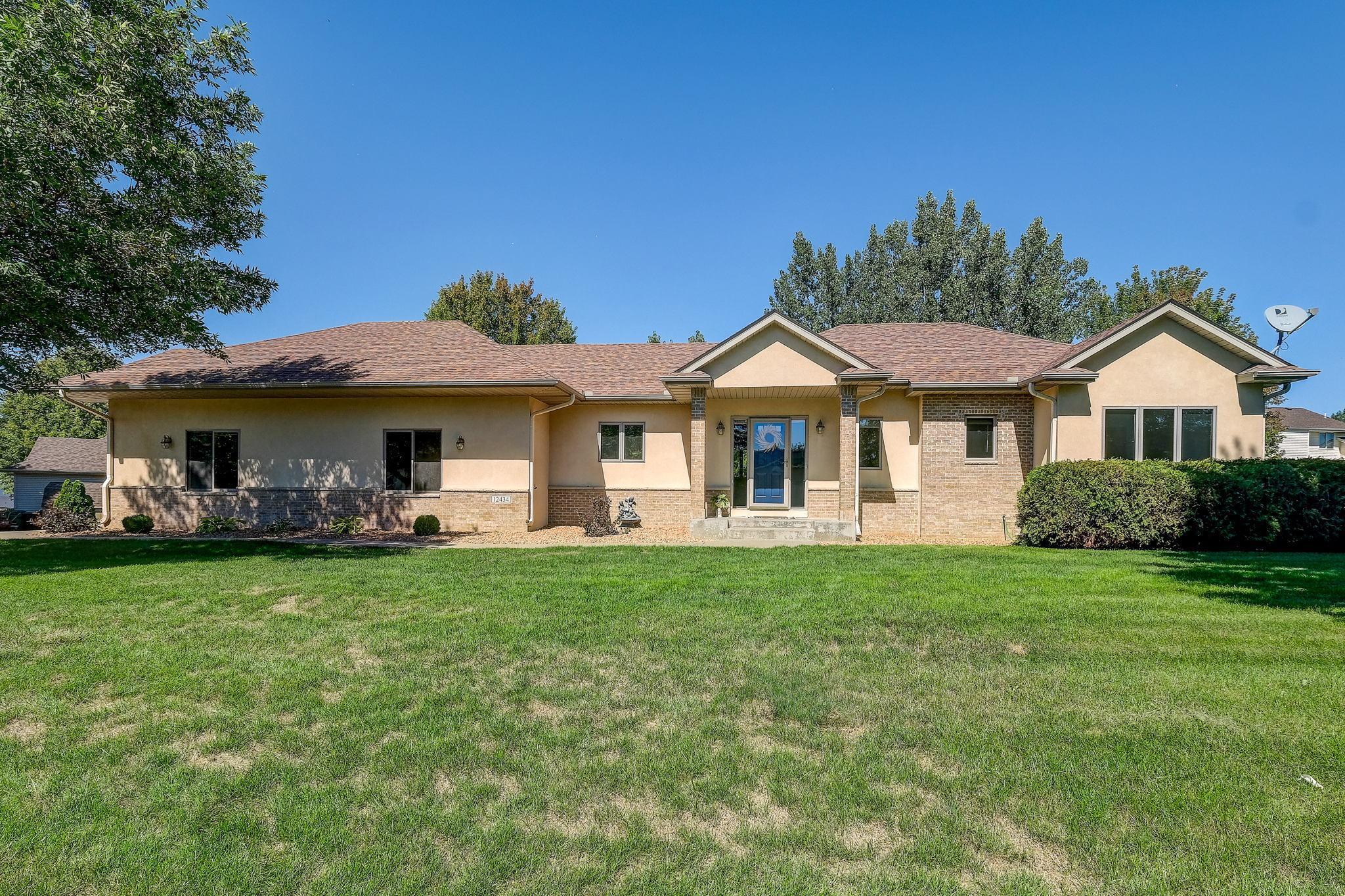 12434 Elm Parkway, Rogers, MN 55374 Compass