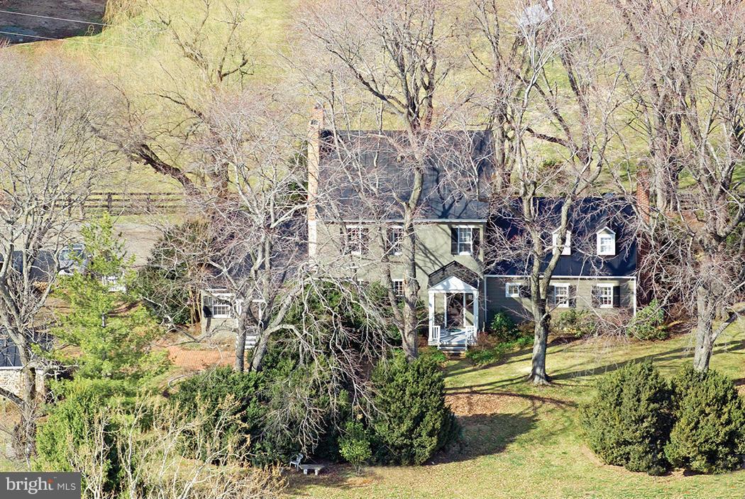 23075 Evergreen Mills Road Leesburg, VA 20175 - Photo 23 of 24 Exterior (General)