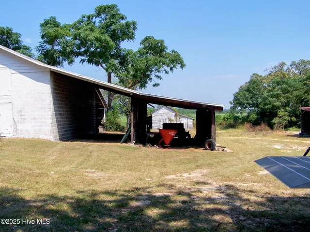 $399,900 | 2740 Highway 71, Maxton, NC 28364