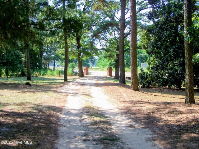 $399,900 | 2740 Highway 71, Maxton, NC 28364