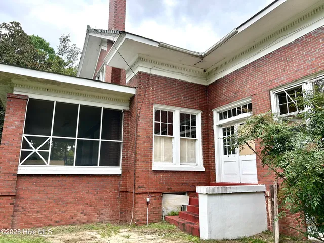 $399,900 | 2740 Highway 71, Maxton, NC 28364