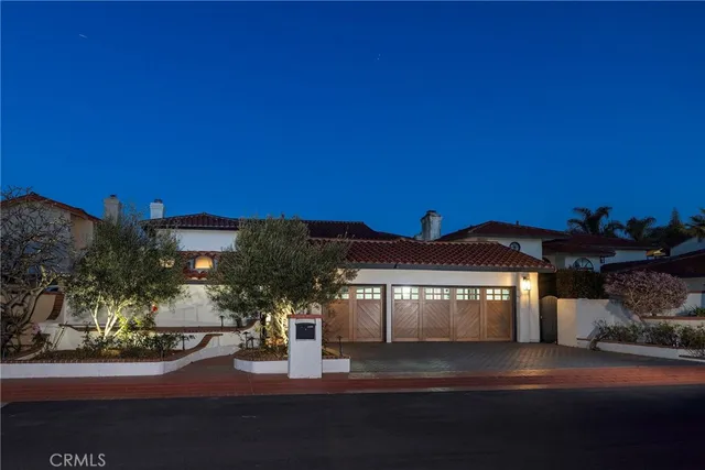 $5,350,000 | 16572 Grimaud Lane, Huntington Beach, CA 92649