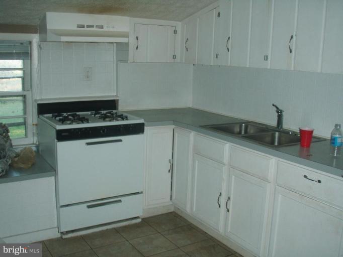 5670 Middleburg Road Union Bridge, MD 21791 - Photo 3 of 10 Kitchen