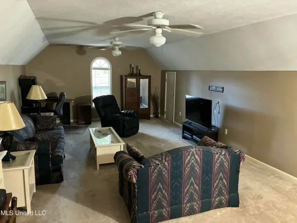 $320,000 | 1025 West Street, Wesson, MS 39191