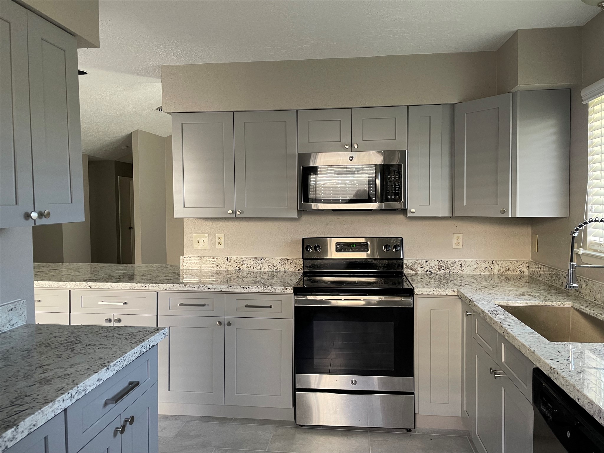 3306 Boxelder Drive Houston, TX 77082 - Photo 2 of 13