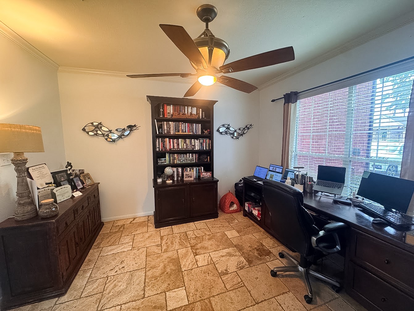 1018 Spring Lakes Haven Spring, TX 77373 - Photo 14 of 31 a workspace with furniture
