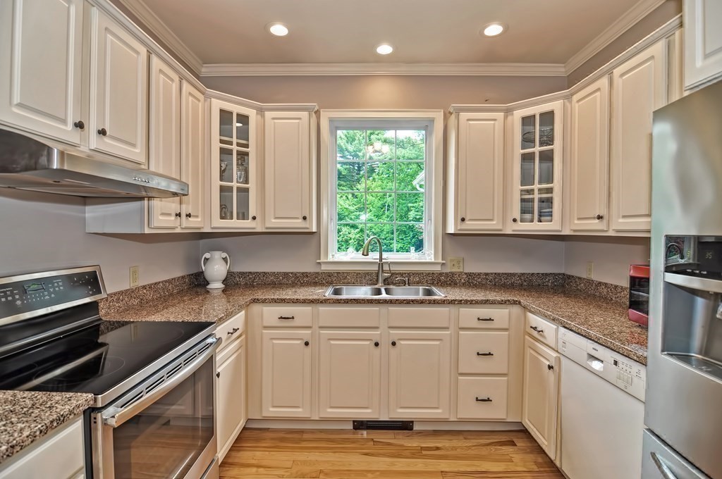 610 Williams Road Fitchburg, MA 01420 - Photo 4 of 42 Gallery Image 4