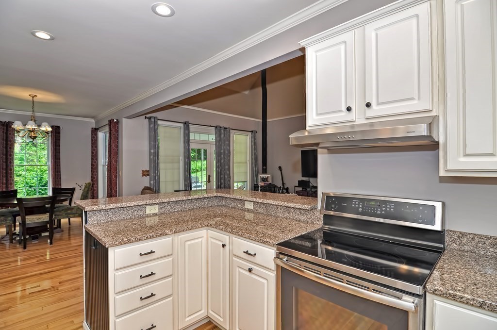 610 Williams Road Fitchburg, MA 01420 - Photo 8 of 42 Gallery Image 8