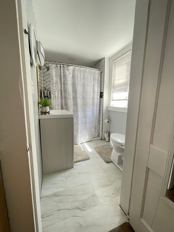 137 Springfield Street Chicopee, MA 01013 - Photo 19 of 33 Gallery Image 19