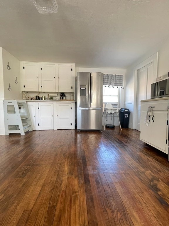 137 Springfield Street Chicopee, MA 01013 - Photo 7 of 33 Gallery Image 7