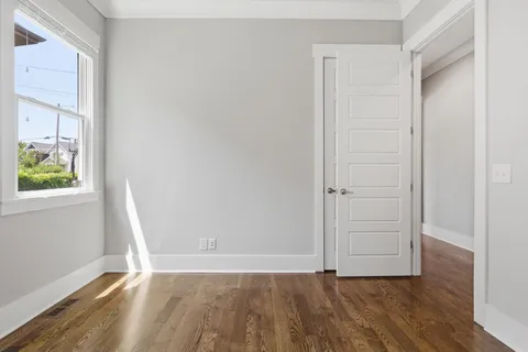 $1,142,000 | 821 Knox Avenue, Nashville, TN 37204