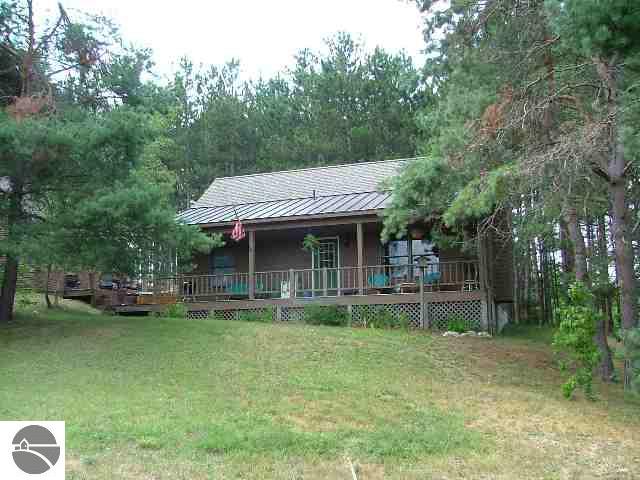 4848 Ridgewater Run Traverse City, MI 49685 - Photo 2 of 8 1666587-1.JPG