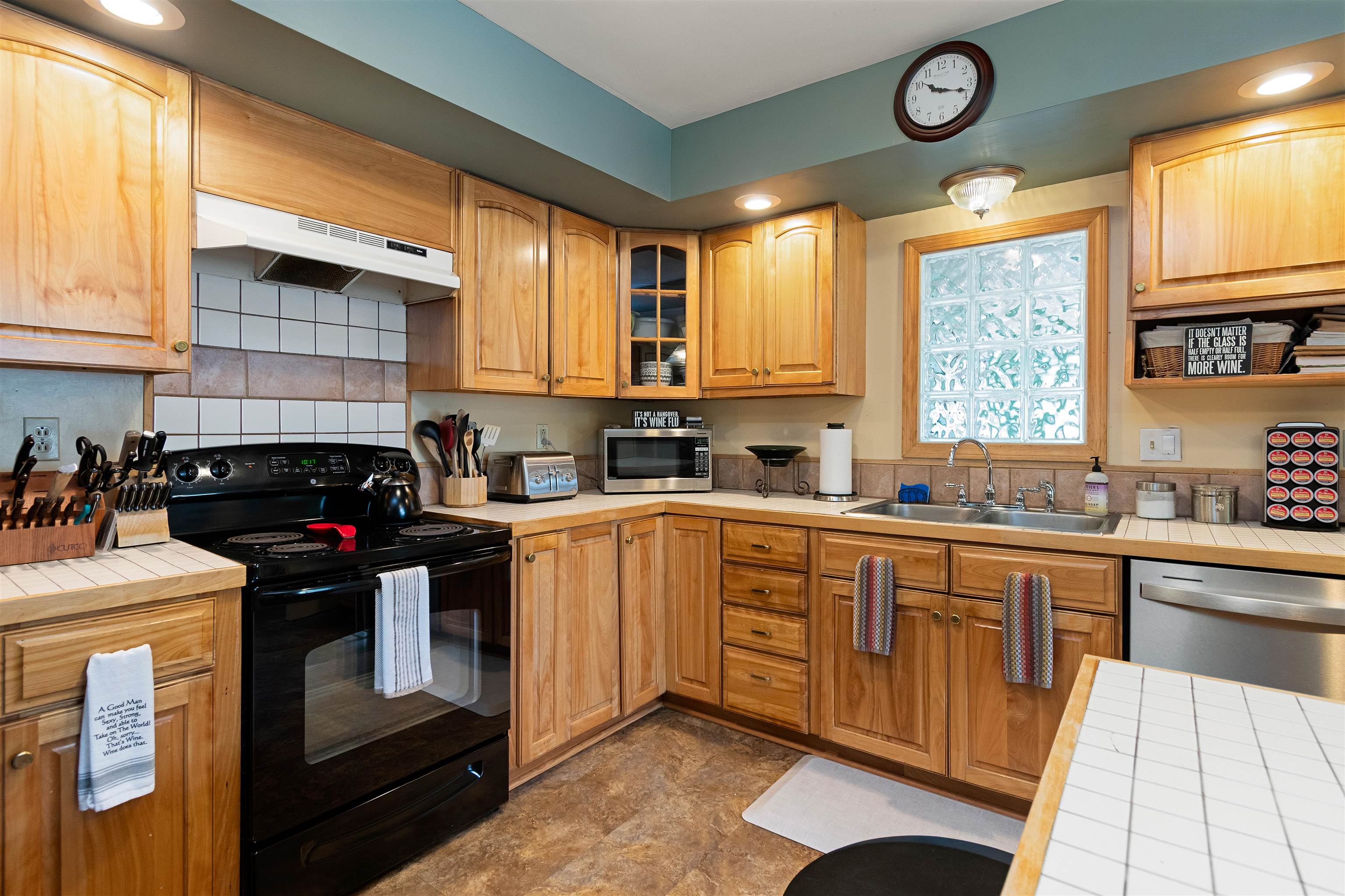 5 Alderbrook Road Essex, VT 05452 - Photo 28 of 48