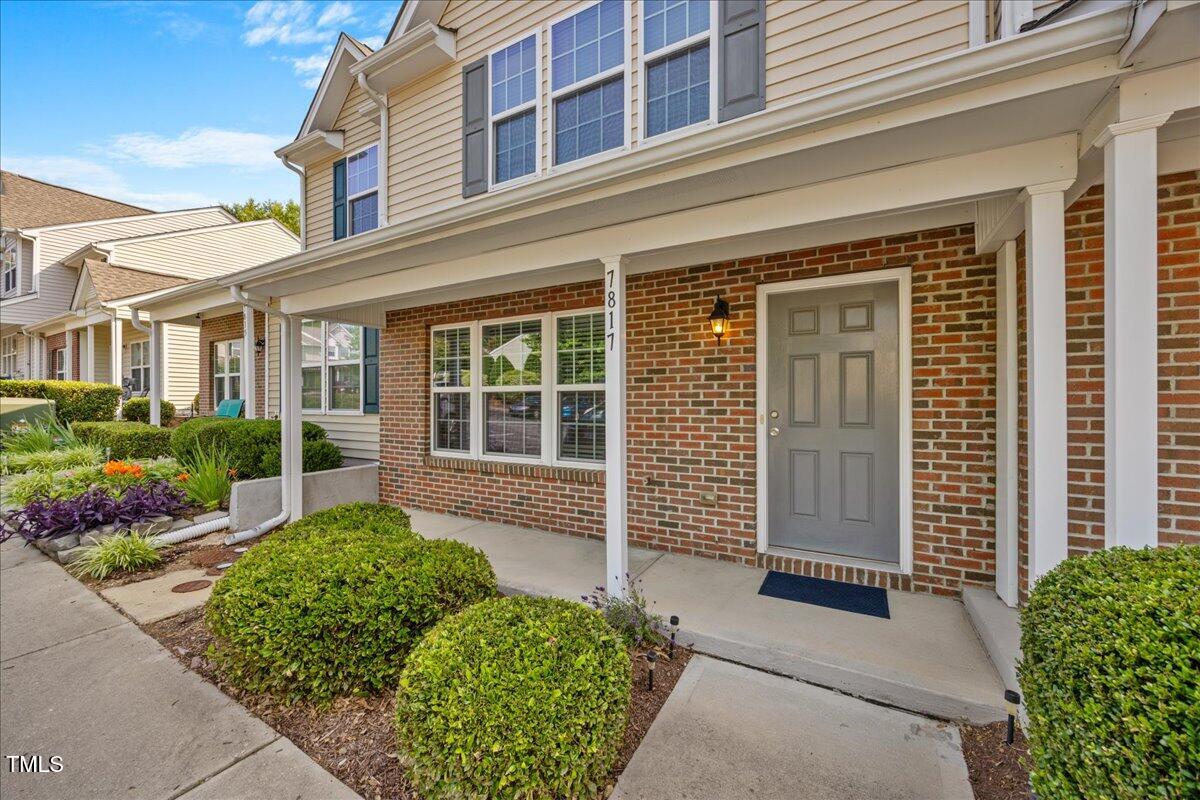 7817 River Field Drive Raleigh, NC 27616 - Photo 3 of 22 06-2A1A5421