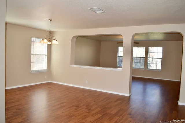 $1,675 | 7515 Escada Crest, San Antonio, TX 78254