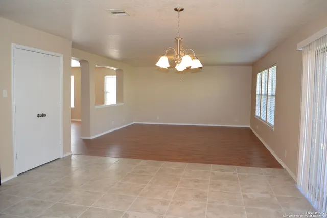 $1,675 | 7515 Escada Crest, San Antonio, TX 78254