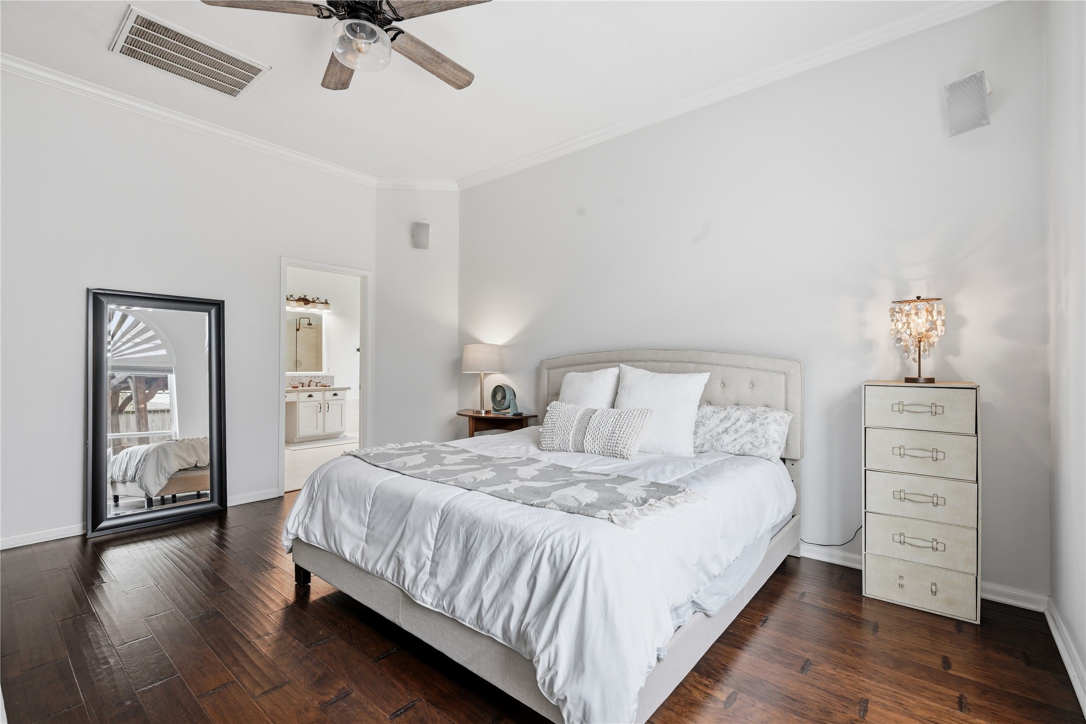 1010 Bringewood Chase Drive Spring, TX 77379 - Photo 24 of 49 Primary bedroom