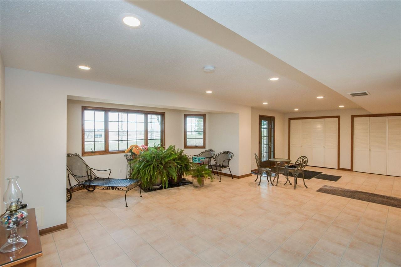1574 Iwv Road Southwest Oxford, IA 52322 - Photo 21 of 50 Gallery Image 21