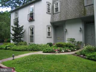 15 Llanfair Road, Unit G Ardmore, PA 19003 - Photo 1 of 6