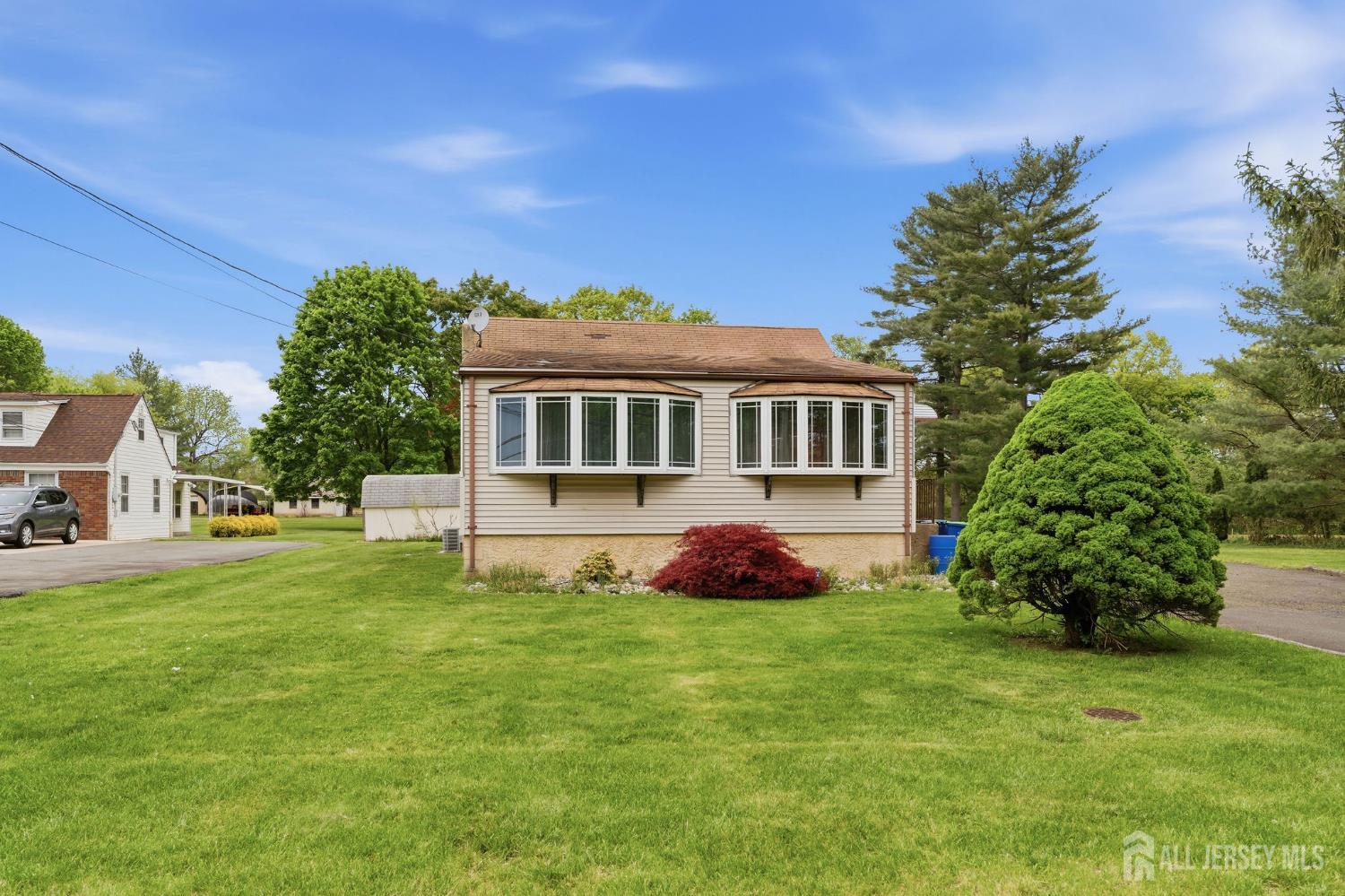 1965 Old Amwell Road Somerset, NJ 08873 - Photo 6 of 32