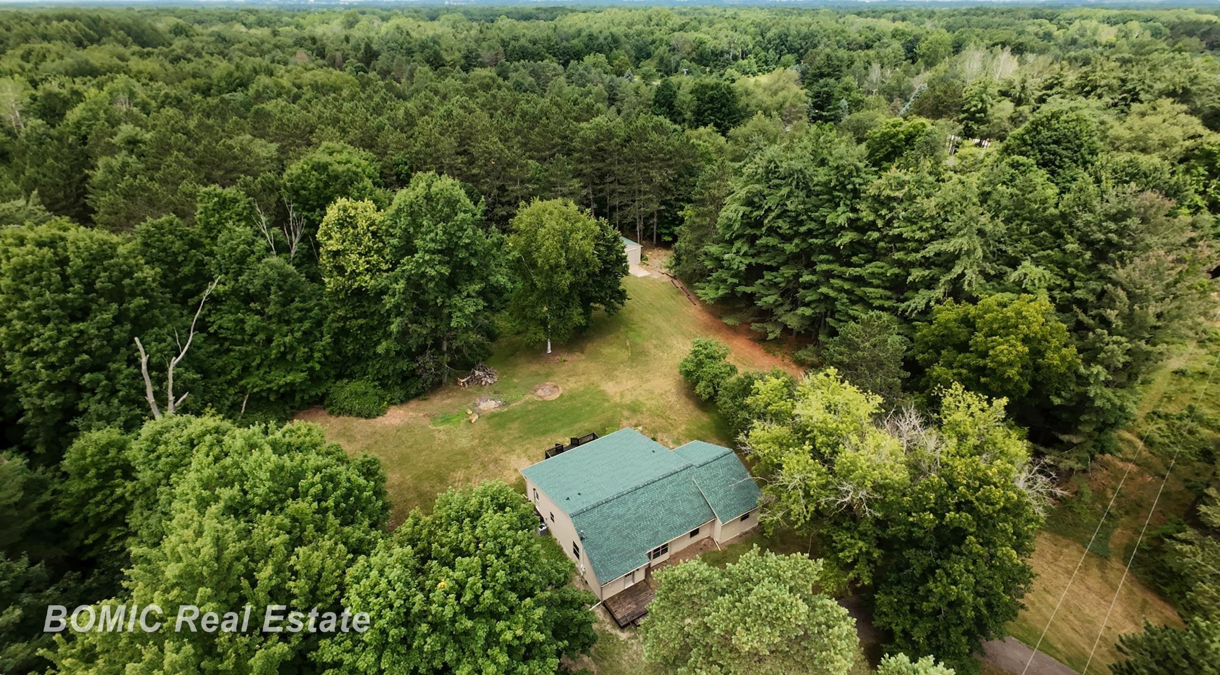 2435 East Dayton Road Caro, MI 48723 - Photo 2 of 50