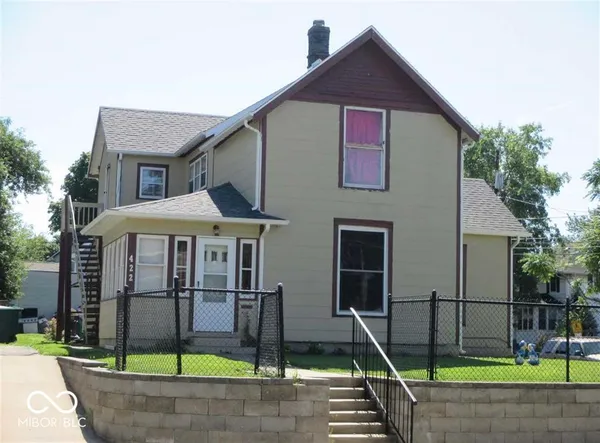 $79,799 | 422 South 18th Street, New Castle, IN 47362