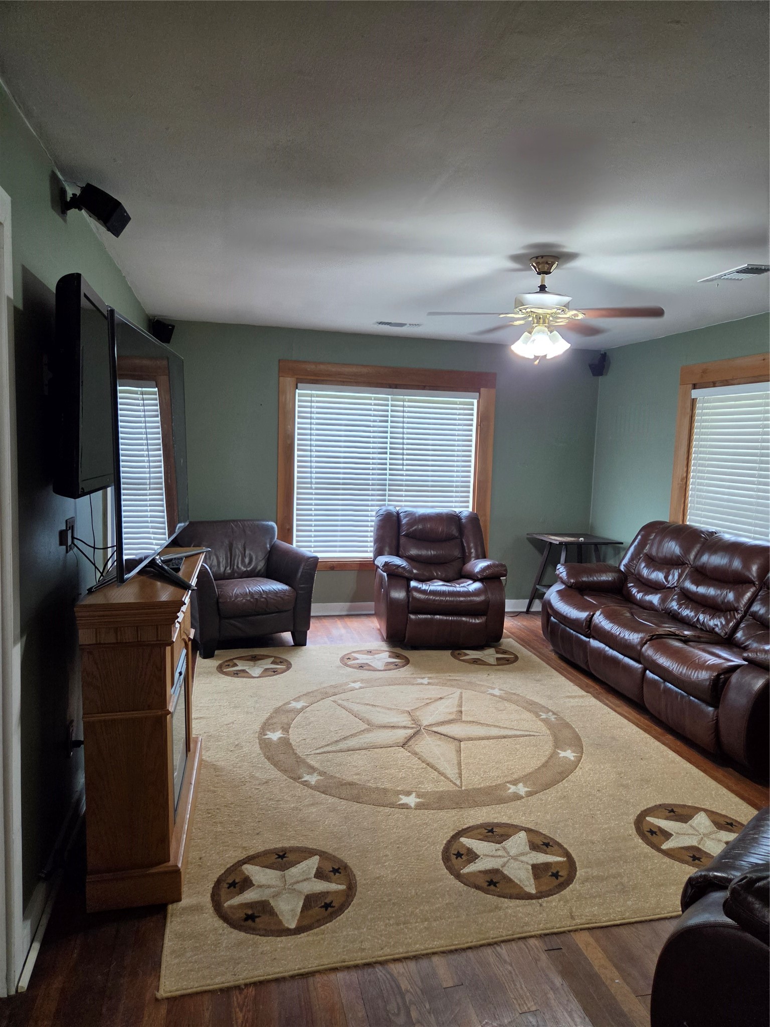 4910 FM 3012 Road Wharton, TX 77488 - Photo 3 of 21