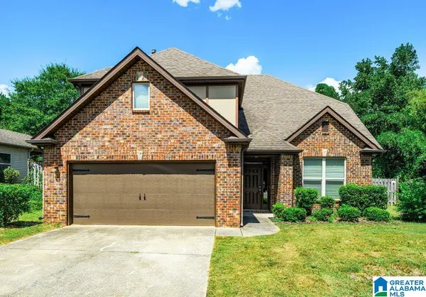 $2,295 | 315 Polo Court, Chelsea, AL 35043