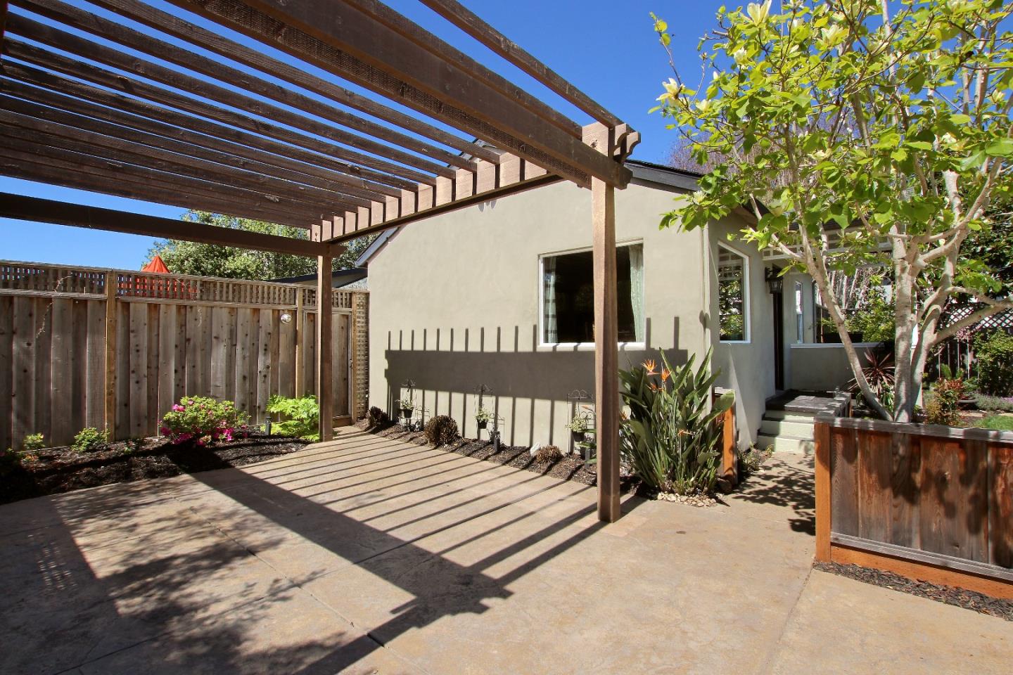 727 Rosedale Avenue Capitola, CA 95010 - Photo 4 of 59 Gallery Image 4