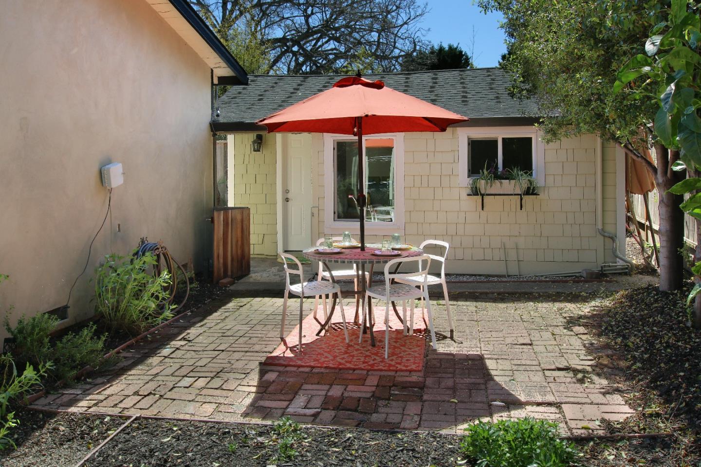 727 Rosedale Avenue Capitola, CA 95010 - Photo 47 of 59 Gallery Image 47
