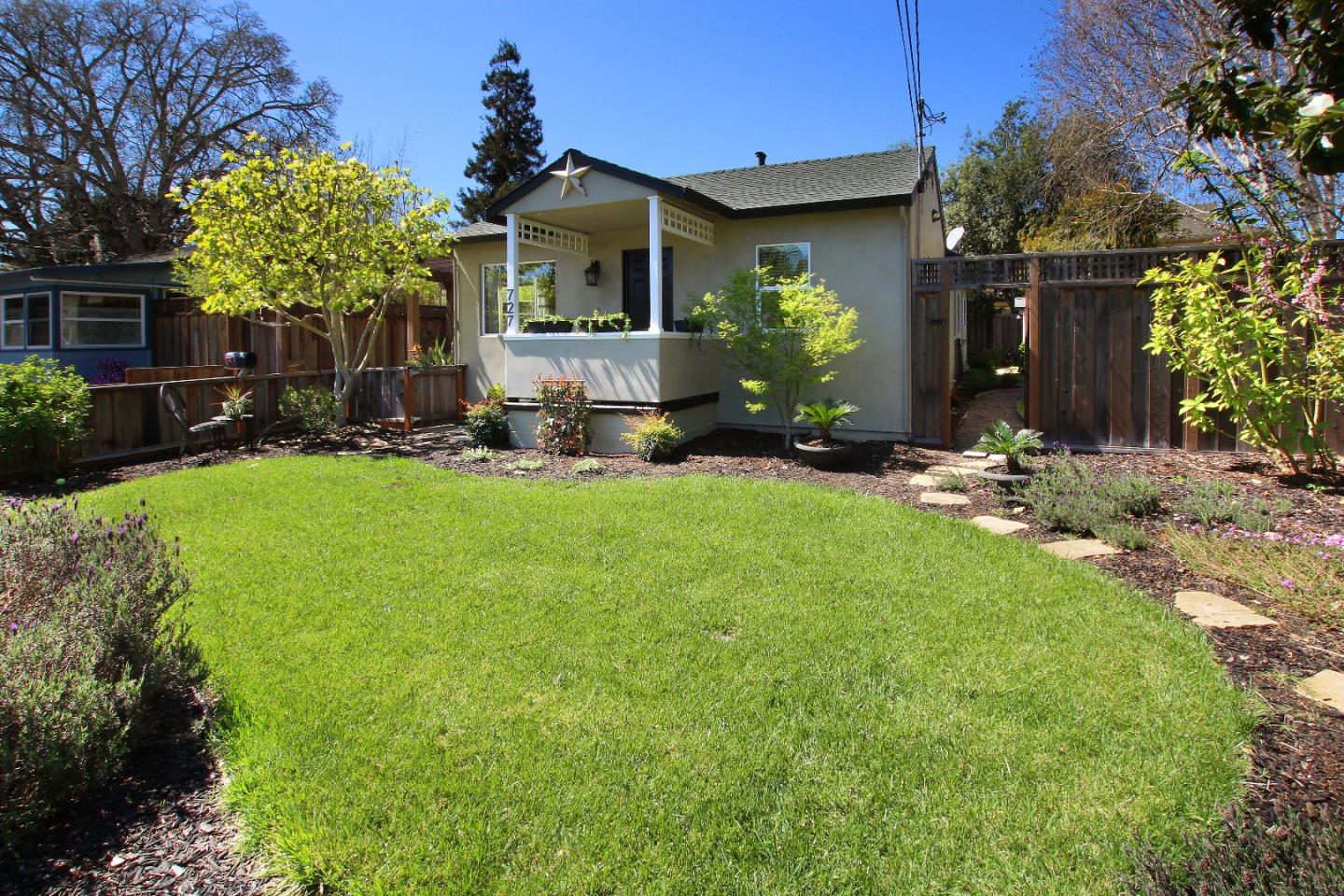 727 Rosedale Avenue Capitola, CA 95010 - Photo 8 of 59 Gallery Image 8