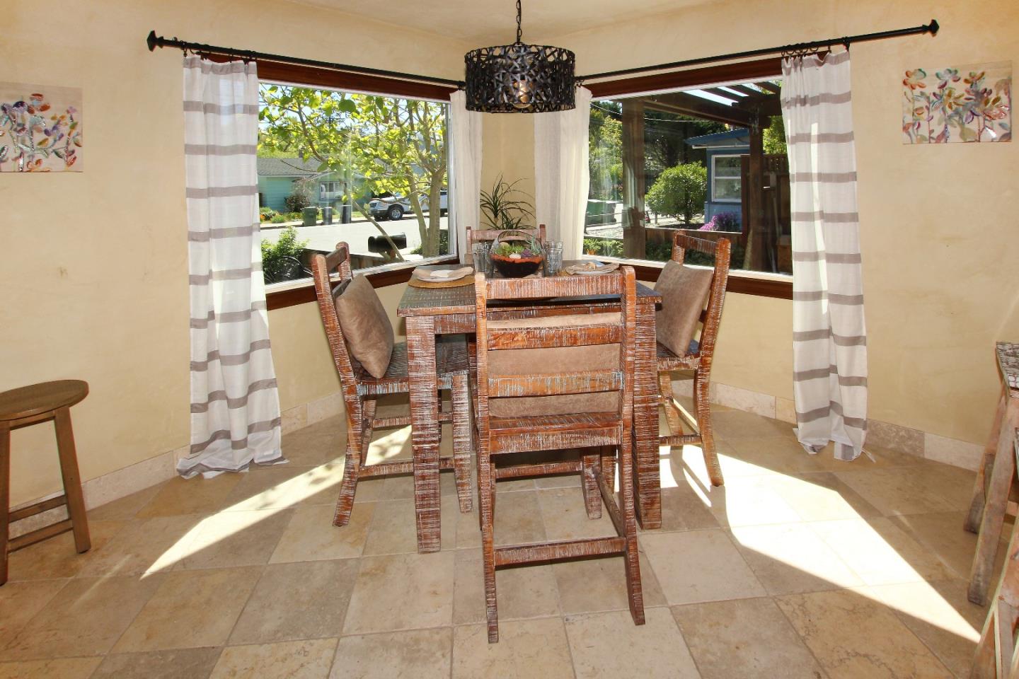 727 Rosedale Avenue Capitola, CA 95010 - Photo 10 of 59 Gallery Image 10