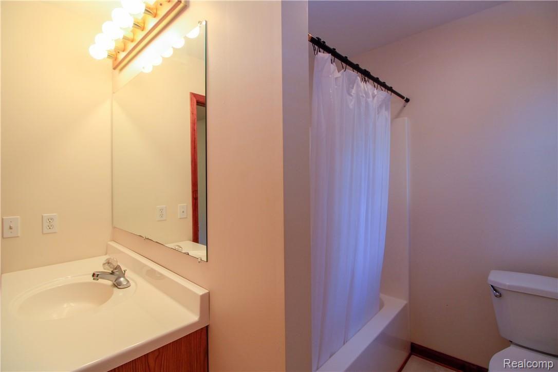 7199 Wiggins Road Howell, MI 48855 - Photo 35 of 36 _MG_9421.jpg