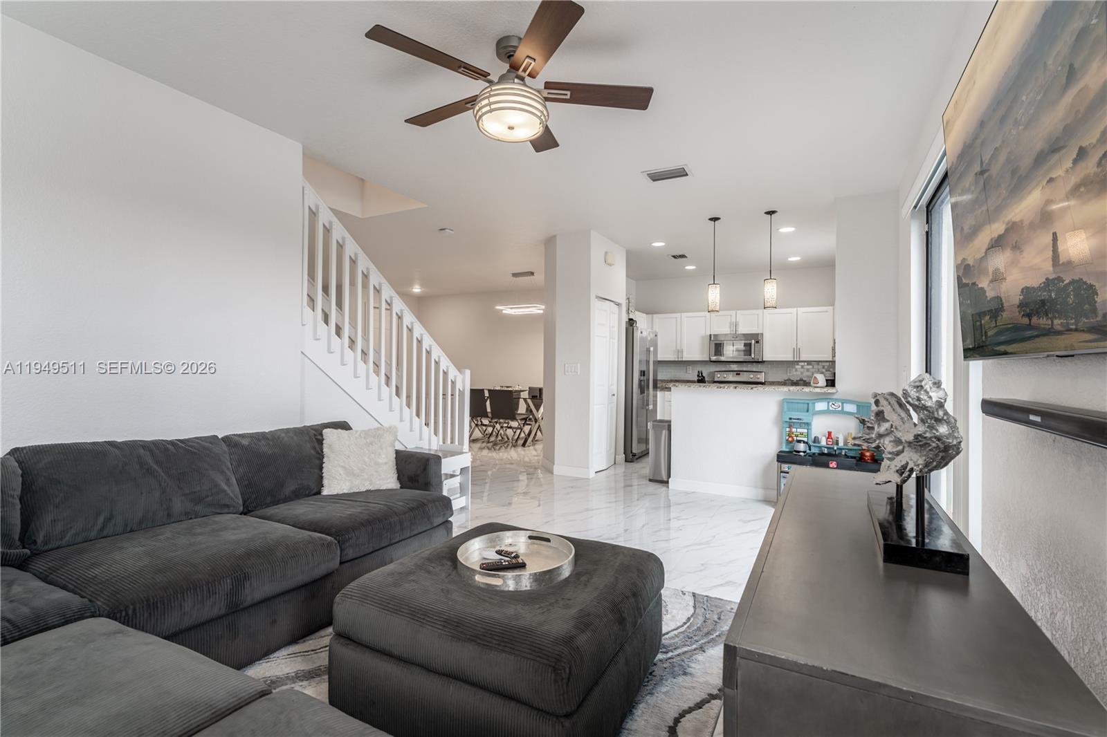 11382 Southwest 238th Street Homestead, FL 33032 - Photo 13 of 33