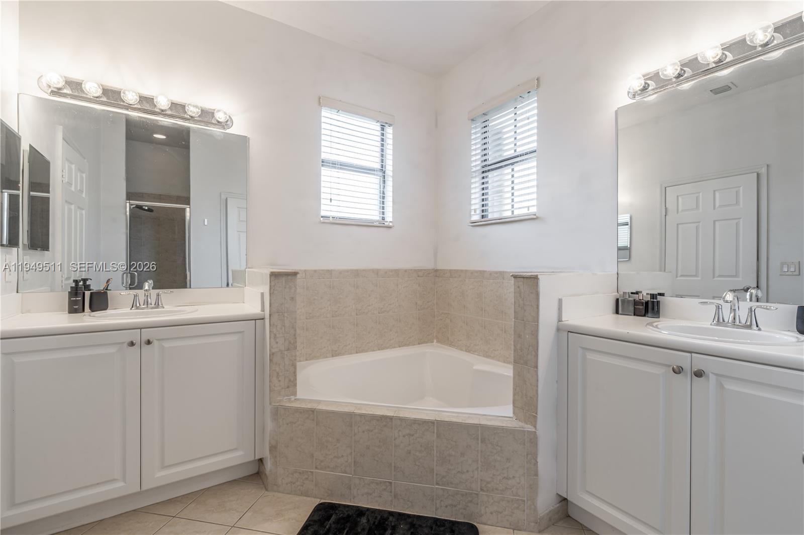 11382 Southwest 238th Street Homestead, FL 33032 - Photo 20 of 33