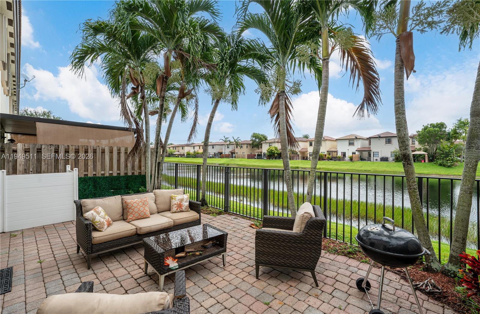 11382 Southwest 238th Street Homestead, FL 33032 - Photo 25 of 33