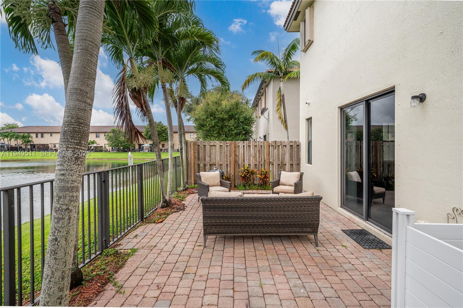 11382 Southwest 238th Street Homestead, FL 33032 - Photo 26 of 33