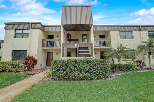 $150,000 | 2400 Winding Creek Boulevard, Unit 3202, Clearwater, FL 33761