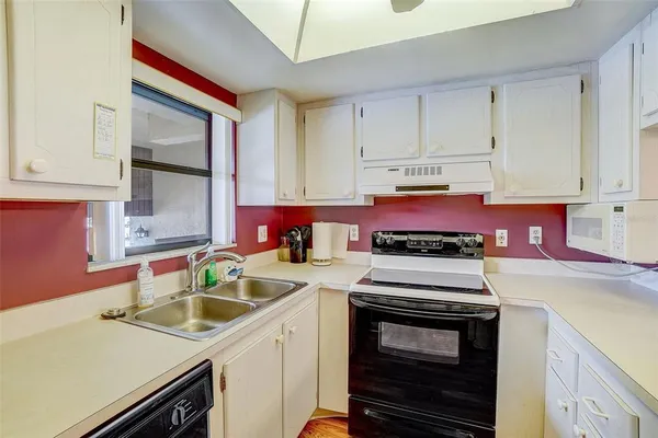 $150,000 | 2400 Winding Creek Boulevard, Unit 3202, Clearwater, FL 33761