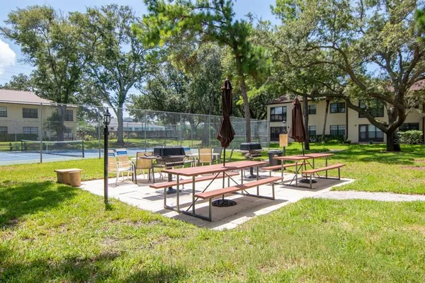 $150,000 | 2400 Winding Creek Boulevard, Unit 3202, Clearwater, FL 33761