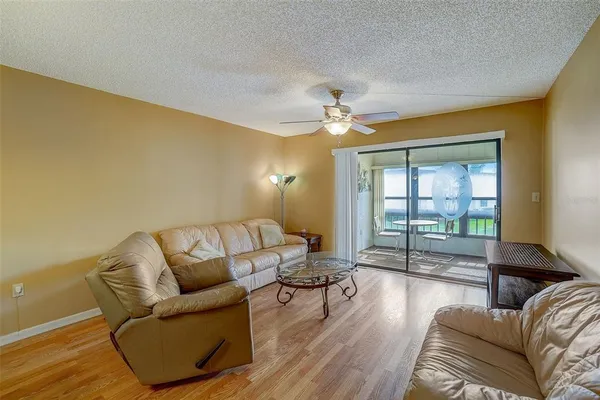 $150,000 | 2400 Winding Creek Boulevard, Unit 3202, Clearwater, FL 33761