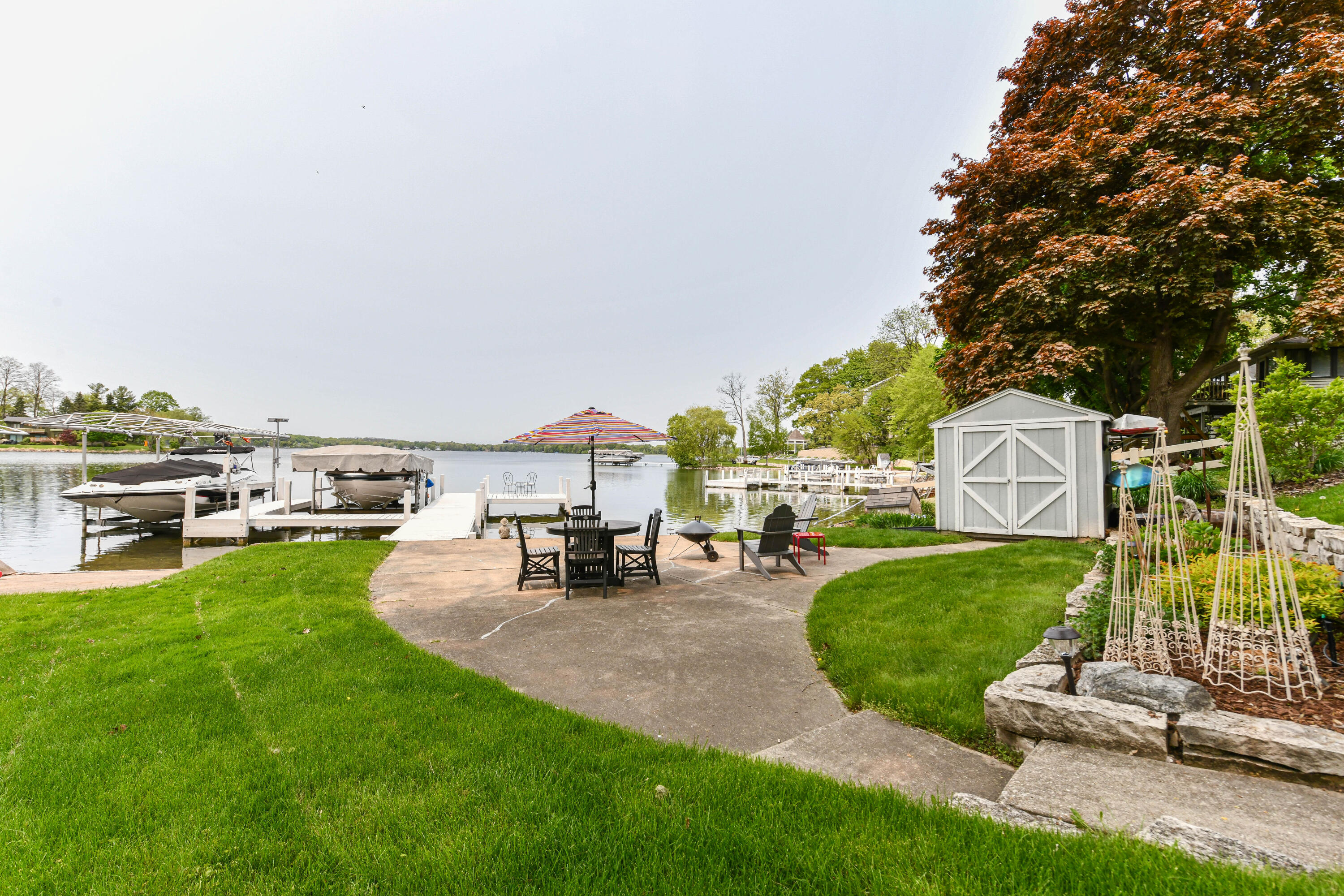 N9129 East Shore Road East Troy, WI 53120 - Photo 6 of 20 Load of level space at the waters edge