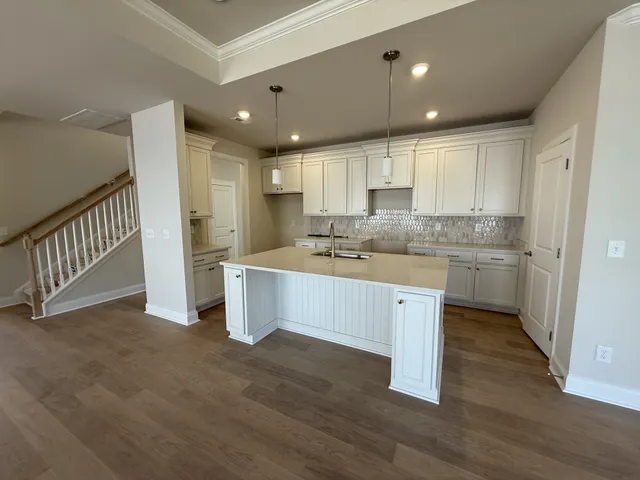 $699,900 | 7319 Dutch River Circle, Fairview, TN 37062