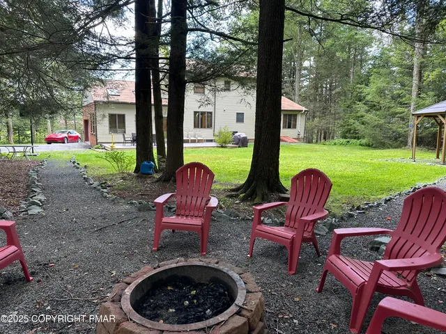 a view of outdoor space yard and patio