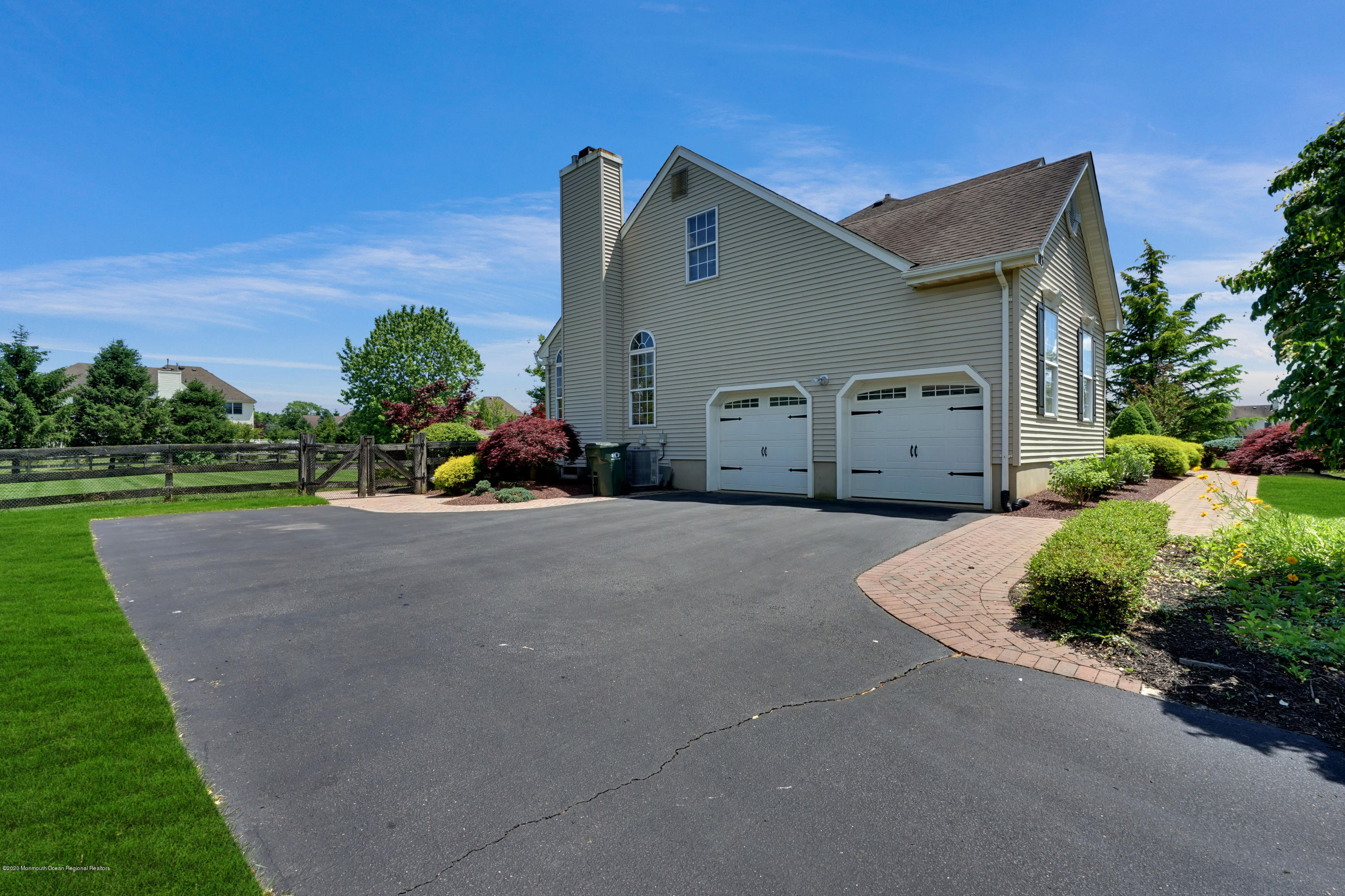 113 Bear Oak Road Freehold, NJ 07728 - Photo 4 of 55 008_dsc04784_1