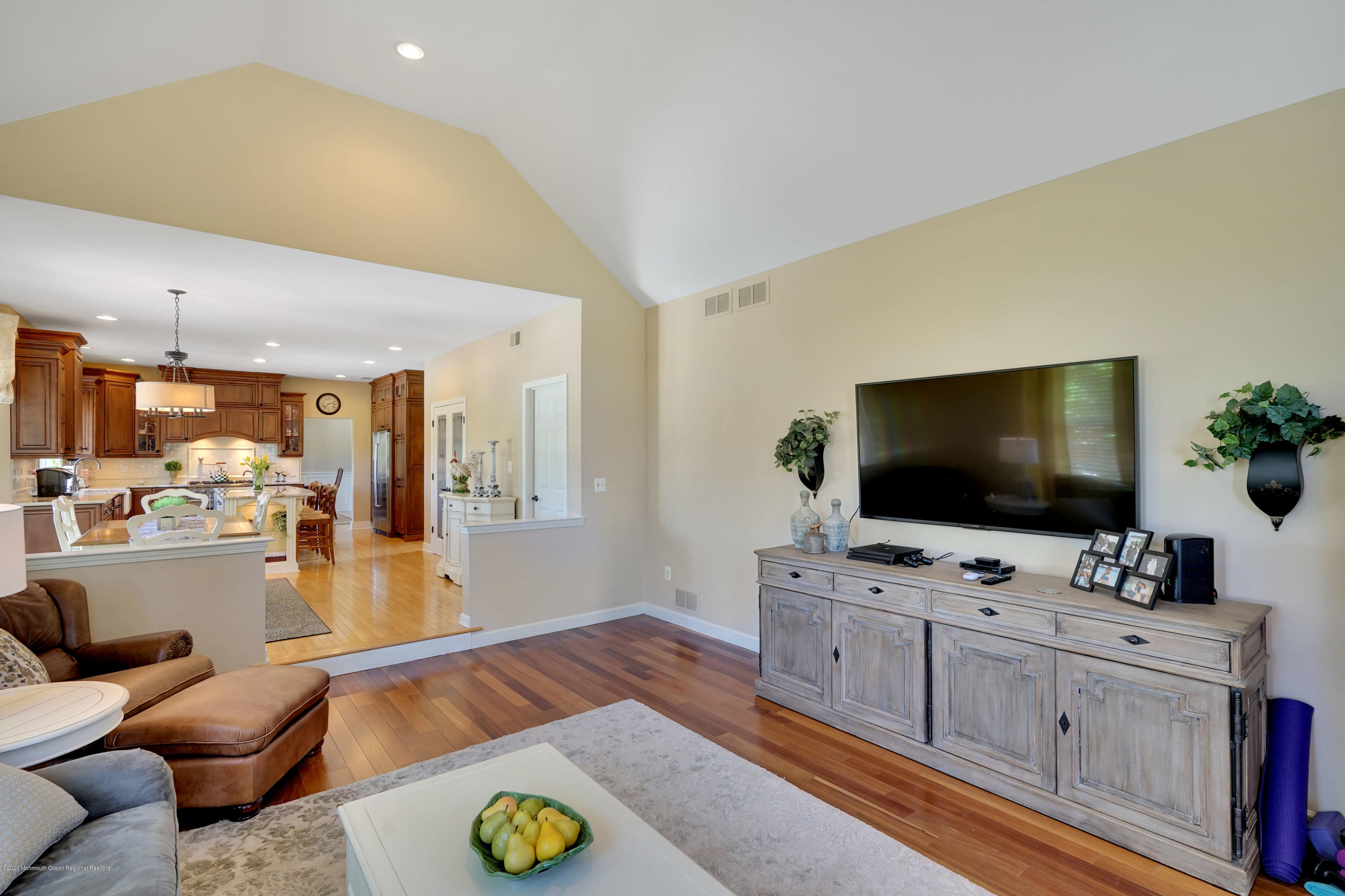 113 Bear Oak Road Freehold, NJ 07728 - Photo 32 of 55 054_dsc05179