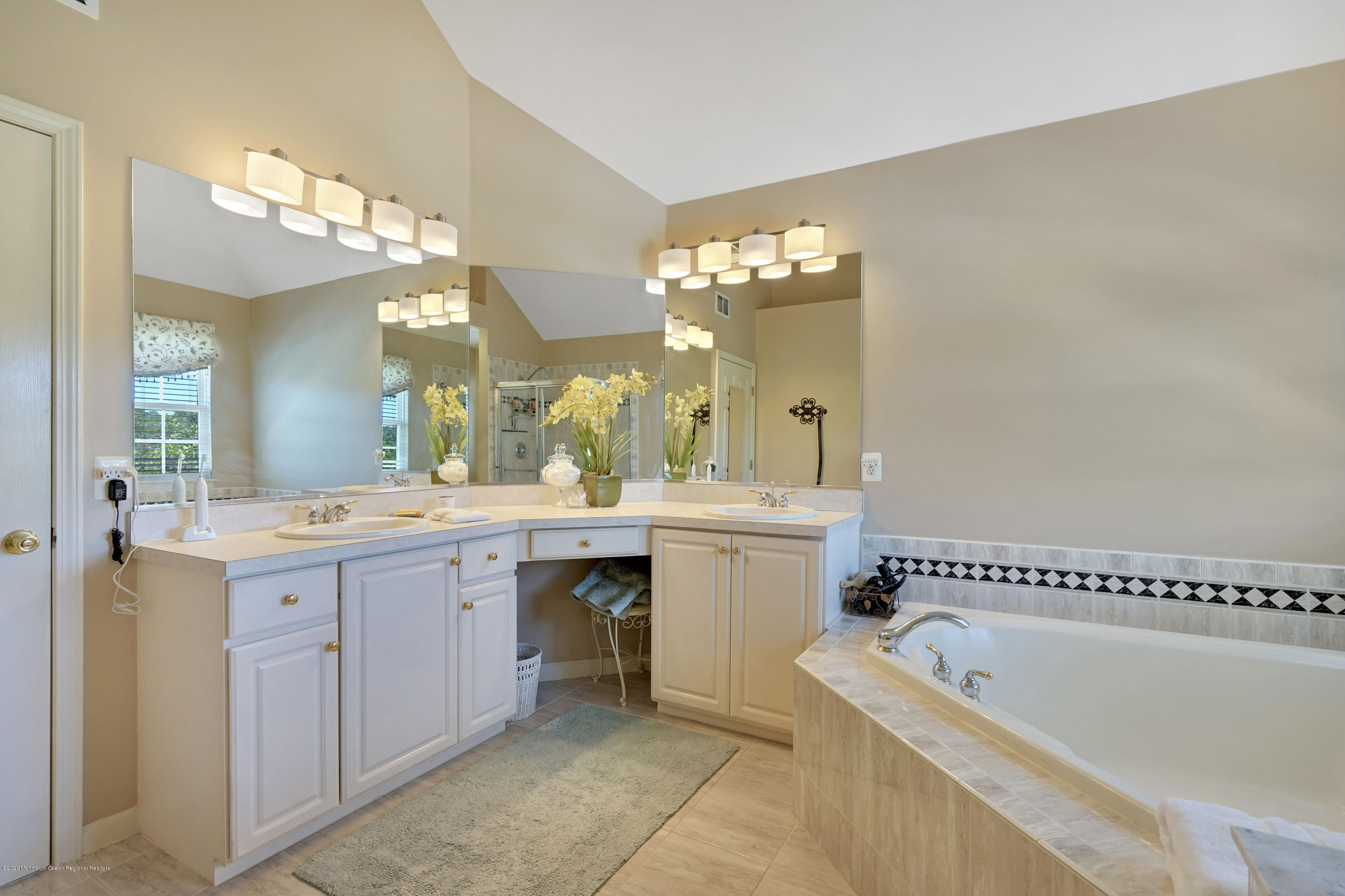 113 Bear Oak Road Freehold, NJ 07728 - Photo 41 of 55 068_dsc04839